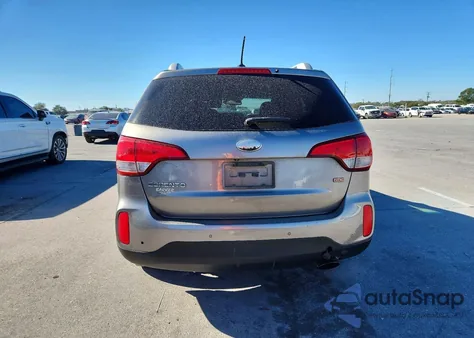 2014 Kia Sorento Lx из США, поврежденный, VIN 5XYKT4A65EG445782
